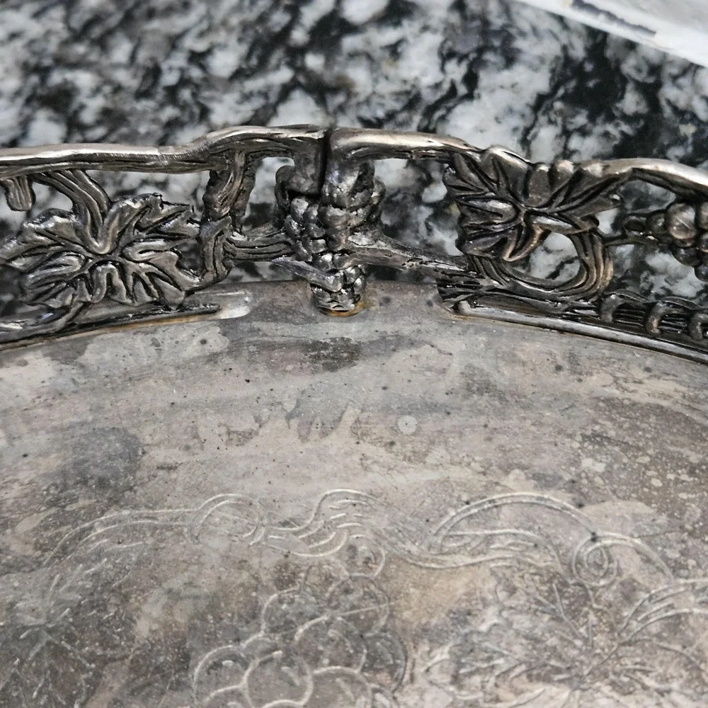 Godinger Silver Plated Grapevine 14